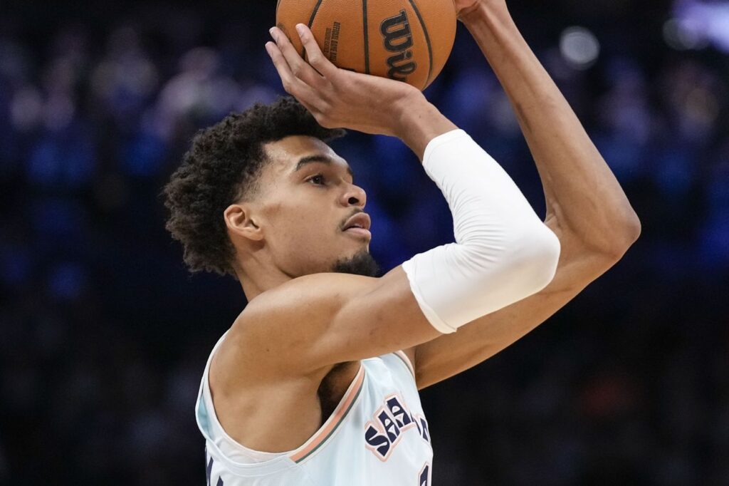 Why speeding up the Spurs championship timeline may be unwise