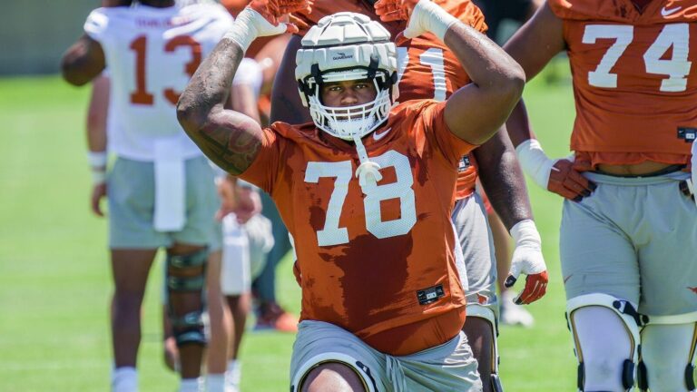 49ers trade up to land Trent Williams successor in latest mock draft