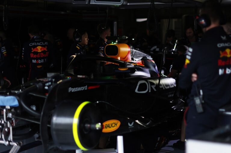 Bahrain F1 test red-flagged due to power outage