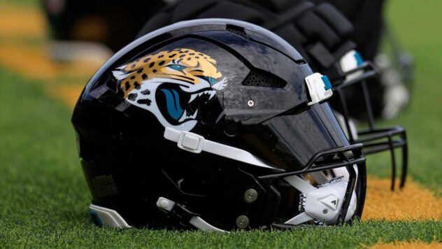 Bucs Lose Offensive Coach To Jaguars