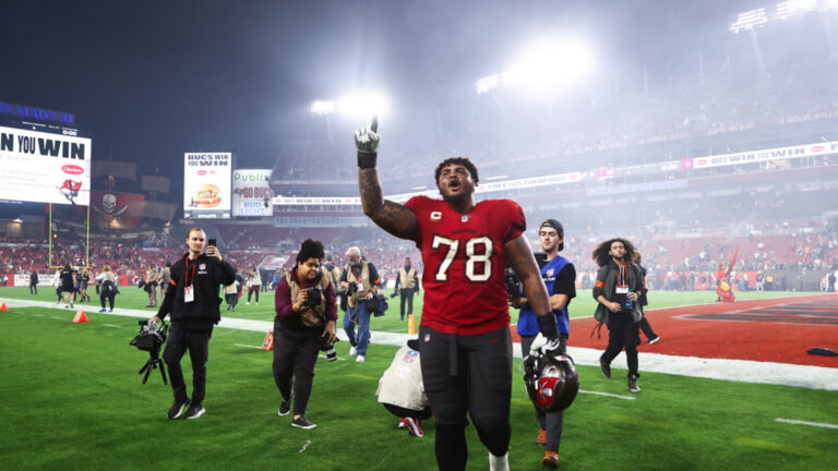 Bucs' Tristan Wirfs backed his All-Pro selection with a simple but ridiculous stat