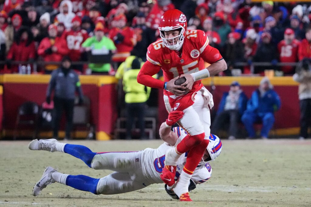 Chiefs vs. Eagles prediction: Patrick Mahomes’ Super Bowl 2025 player props, odds