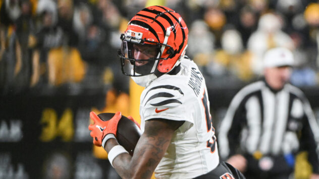 Dallas Cowboys signing Tee Higgins suggested by former NFL GM Mike Tannenbaum