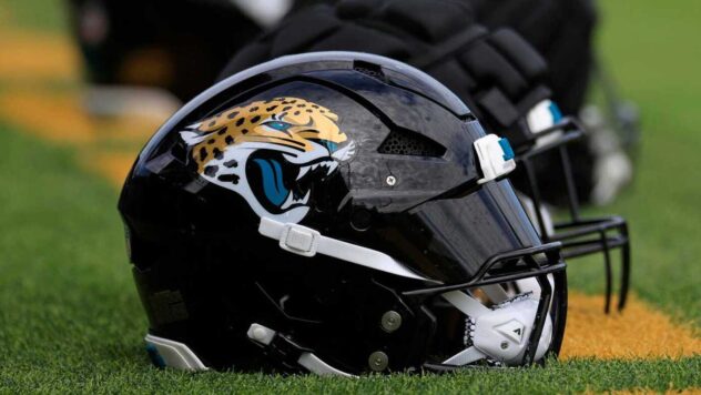 Jaguars interview former Raiders exec for GM opening