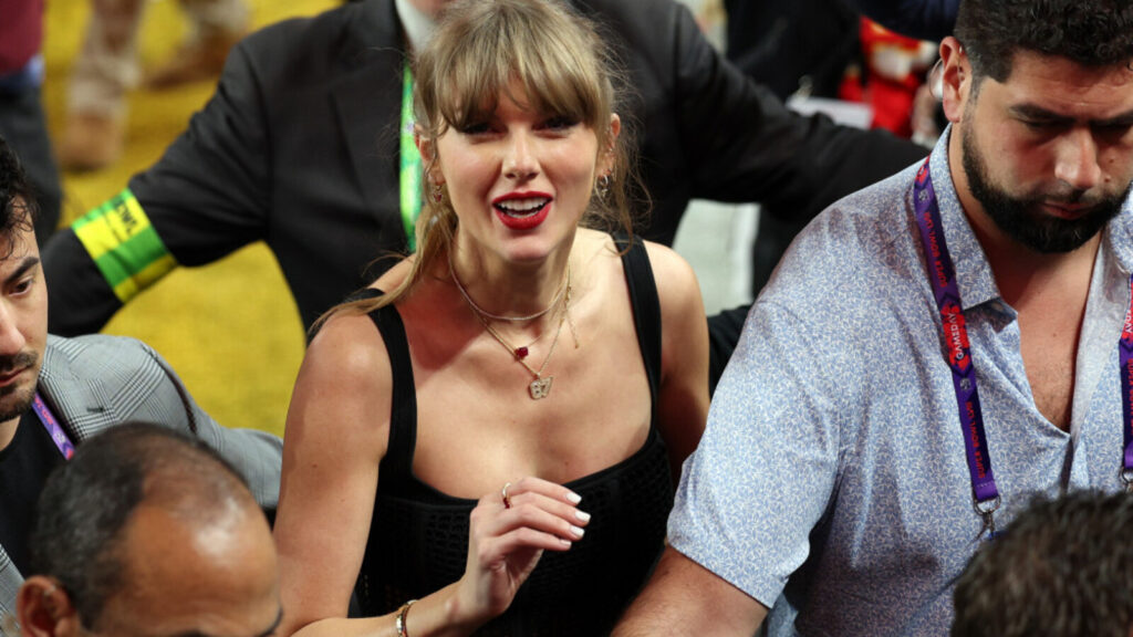 Kelly Stafford 'got a lot of heat for Taylor Swift criticism'