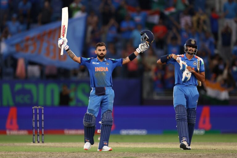 Kohli moves up to No.5 on ICC rankings, Ponting calls him 'best ODI player'