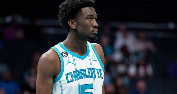 Lakers Acquire Mark Williams From Hornets For Dalton Knecht, Cam Reddish, 2031 FRP, 2030 Swap