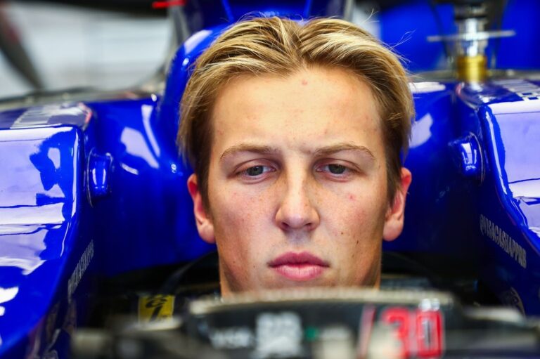 Lawson gets new race engineer for 2025 F1 season 
