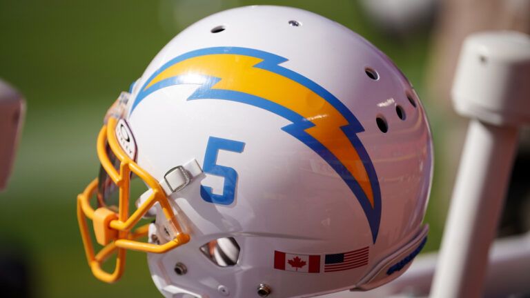 Los Angeles Rams Hire New Tight Ends Coach