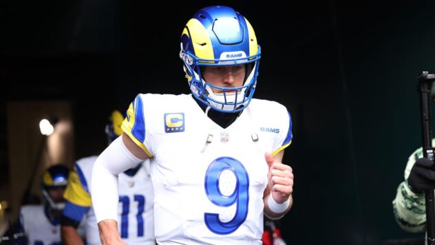 Rams and star quarterback reportedly far apart on contract talks
