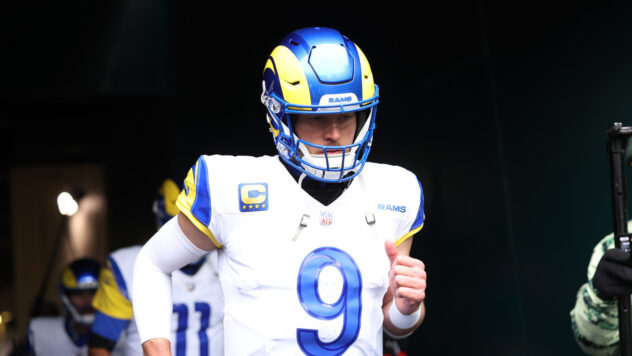 Reporter names 1 star QB who could become available via trade