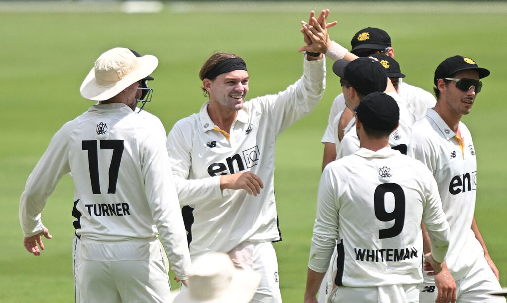 Rocchiccioli's career-best seven gives Western Australia control