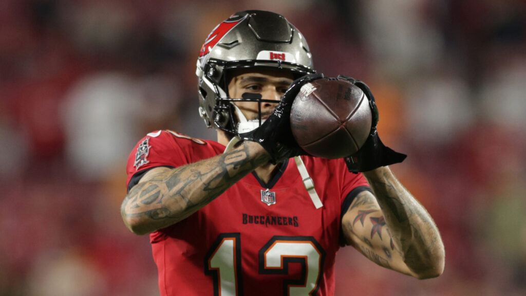 Six-time NFL Pro Bowler hints at competing in 2028 Olympics