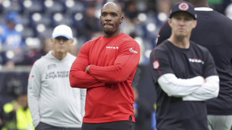 Texans' HC DeMeco Ryans weighed in on the 'very hard' decision to fire Bobby Slowik, what the offense can look like with Nick Caley