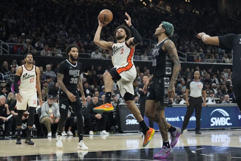The Spurs got outclassed by the Pistons to end Austin trip