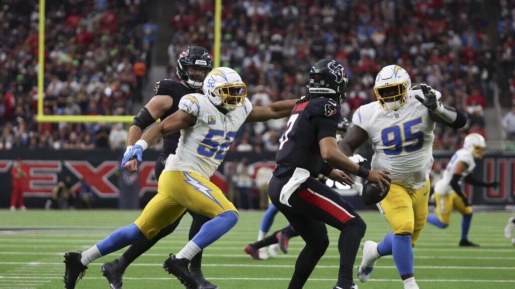 11-Sack Veteran Signs Contract With Los Angeles Rams