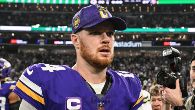 Analyst paints gloomy picture of Seahawks replacing Geno Smith with Sam Darnold