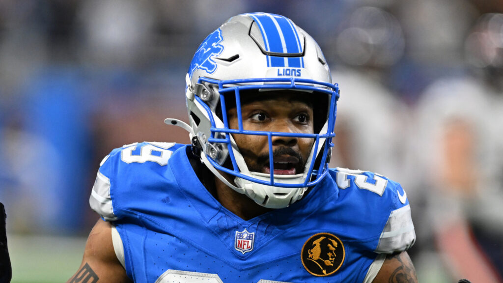 Bucs to sign Anthony Walker, Kindle Vildor