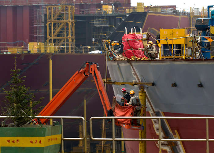 China's shipbuilding dominance poses economic and national security risks for the US, a report says