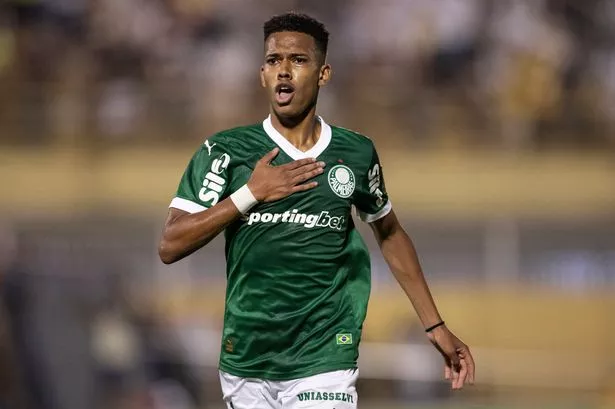 Estevao Willian fires Chelsea message to Enzo Maresca as true colours shown