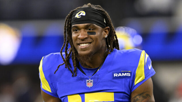 Ex-Rams WR signs with divisional rival in free agency