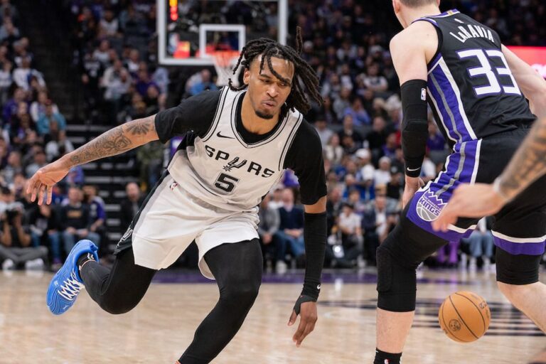 Highlights: Stephon Castle drops 25 in De’Aaron Fox’s return to Sacramento