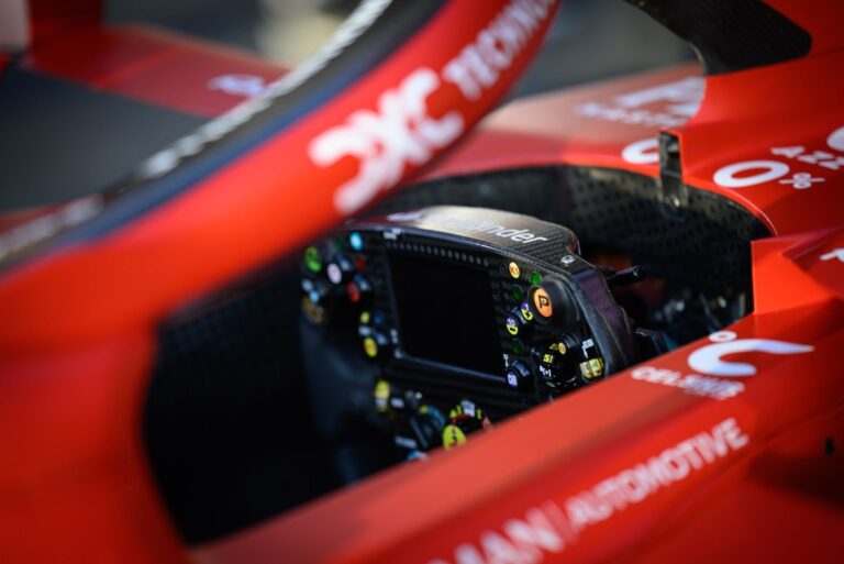 How Hamilton has made his Ferrari’s steering wheel like Mercedes’