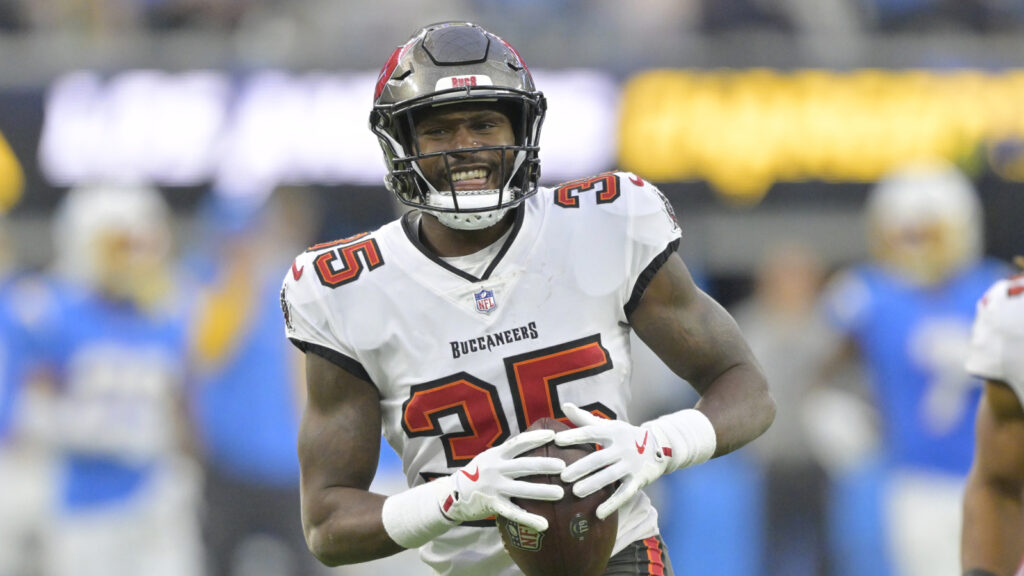 Is It Time For The Buccaneers To Move On From Jamel Dean?
