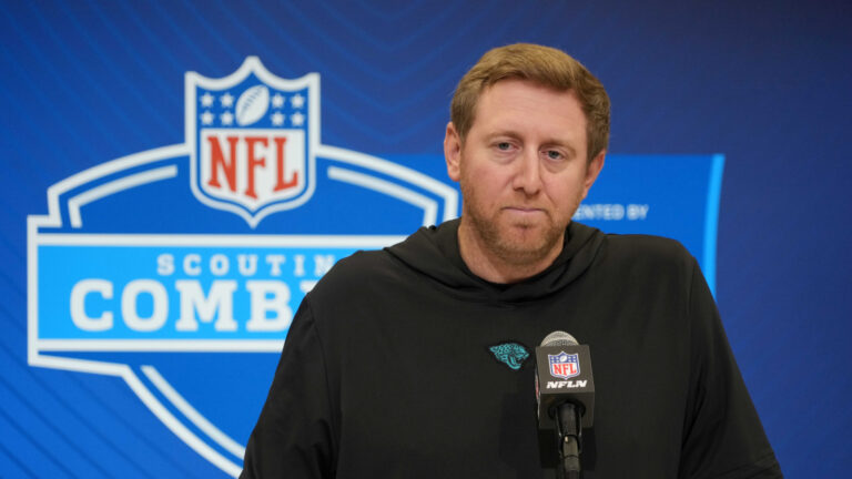 Liam Coen Gives Glowing Compliment To Buccaneers HC