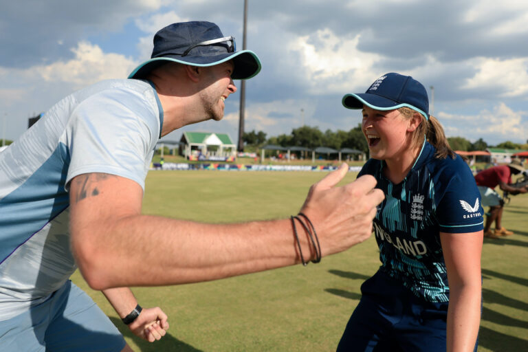 "Like the English Graeme Smith" - Grace Scrivens, future England captain?