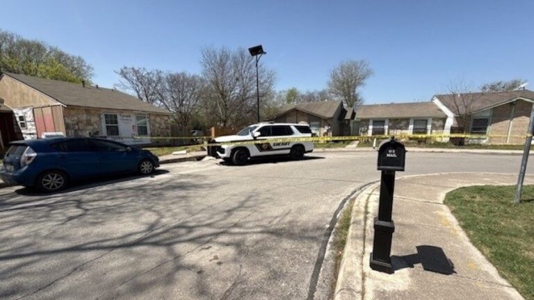 Male victim injured in northeast Bexar County shooting, sheriff’s office says