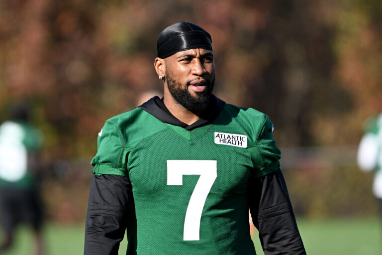 Massive Jets bust Haason Reddick gets $14 million from Buccaneers in NFL free agency