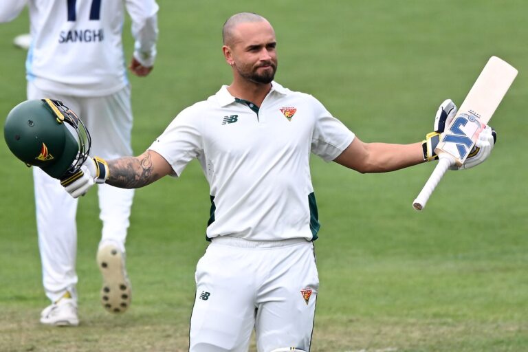 NSW face chase of 529 for spot in Sheffield Shield final