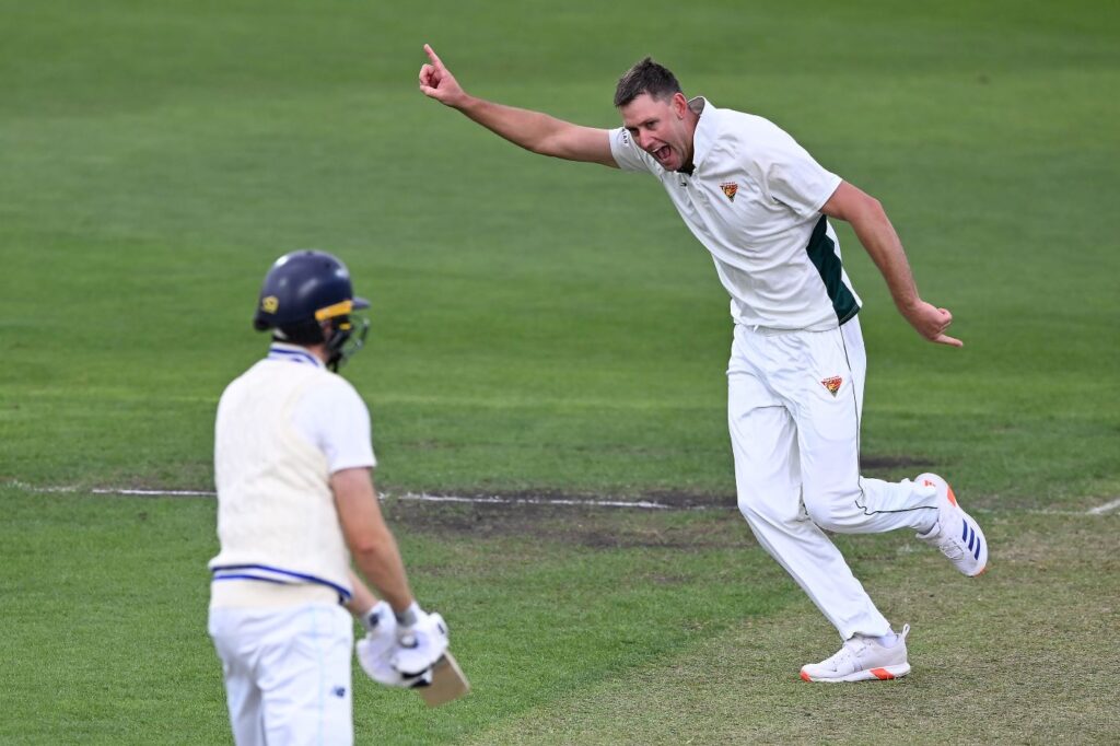 NSW in trouble in must-win Shield game against Tasmania