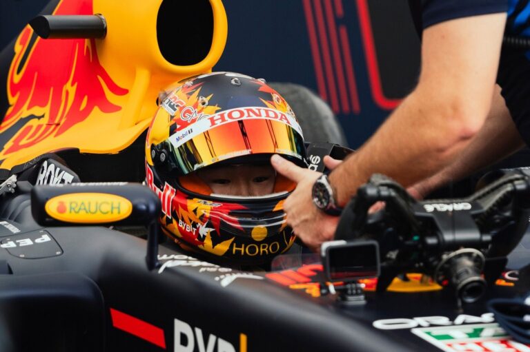 "Pile on the pressure" - Tsunoda's strong first response to his Red Bull F1 switch