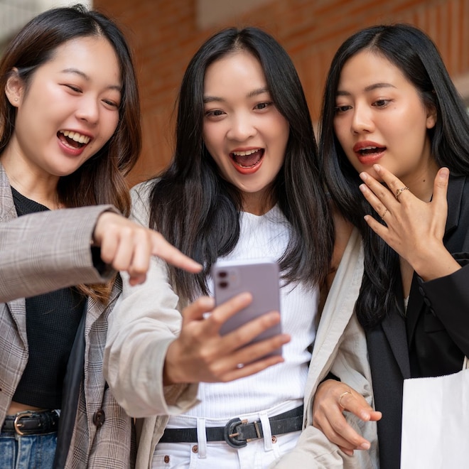 Psst...Spring Sale Deals Better Than Black Friday: Score 90% Off