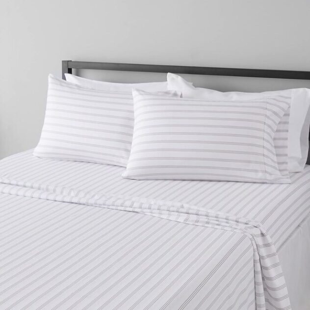 Shoppers Can't Get Enough of These $16.50 Amazon Bed Sheets
