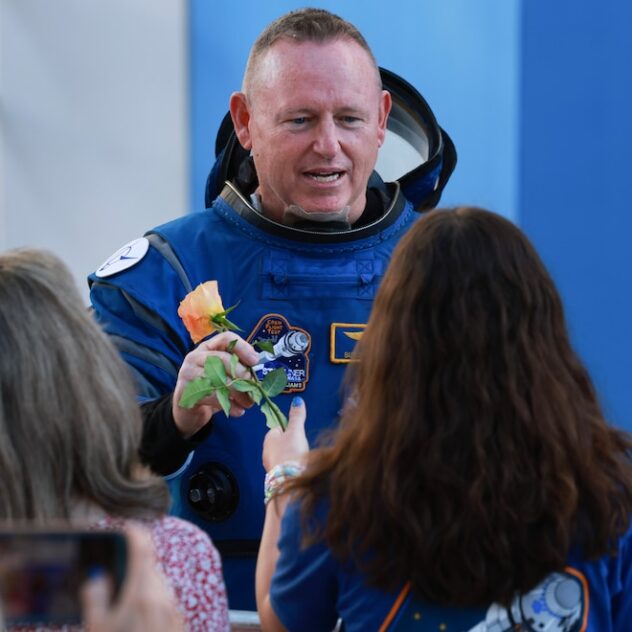 Stranded NASA Astronaut's Teen Daughter Breaks Silence on Debacle