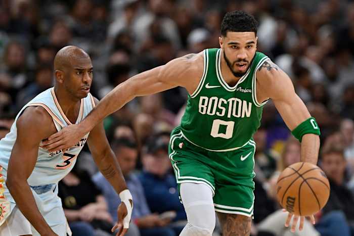 Tatum’s 29 points, 10 rebounds powers Celtics past Spurs for eighth straight victory, 121-111
