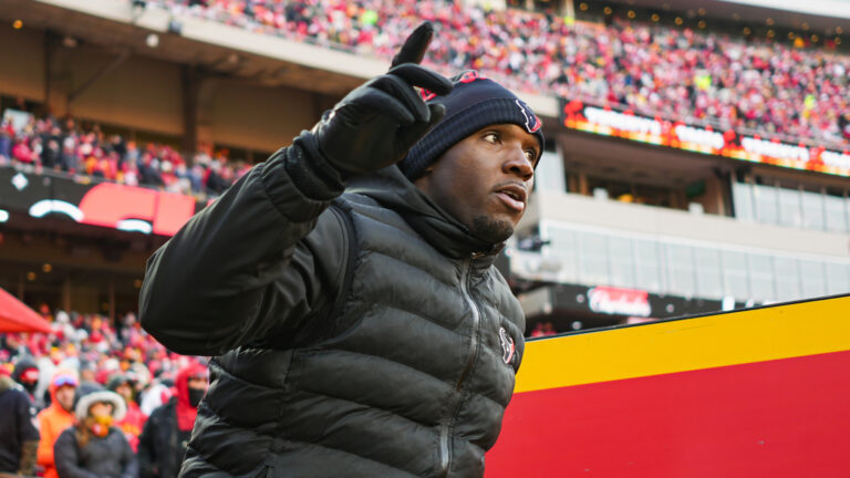 Texans announce finalized 2025 coaching staff