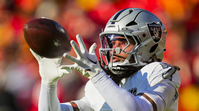 The Cowboys get 'selectively aggressive' in this fun free agency scenario