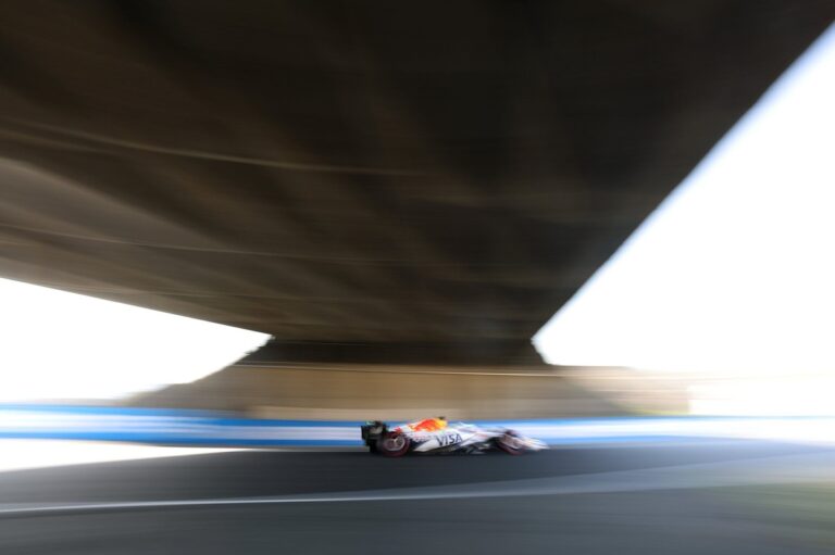 Analysis: Why both Racing Bulls were ahead of Max Verstappen on Friday in Japan