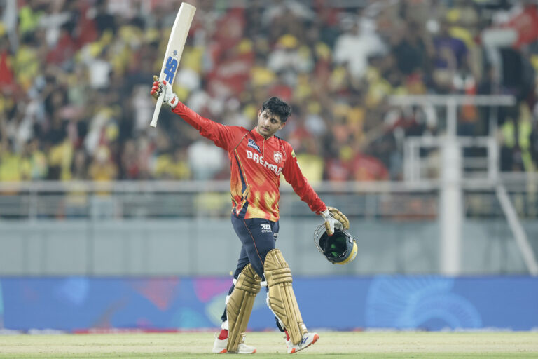 Arya's 42-ball 103 powers Punjab Kings to 219