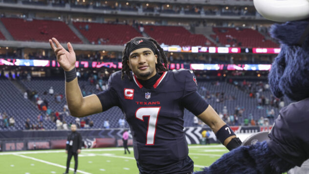 CJ Stroud finally gets what he deserves in a new 2025 NFL mock draft by the Texans trying to fix a mistake from the offseason