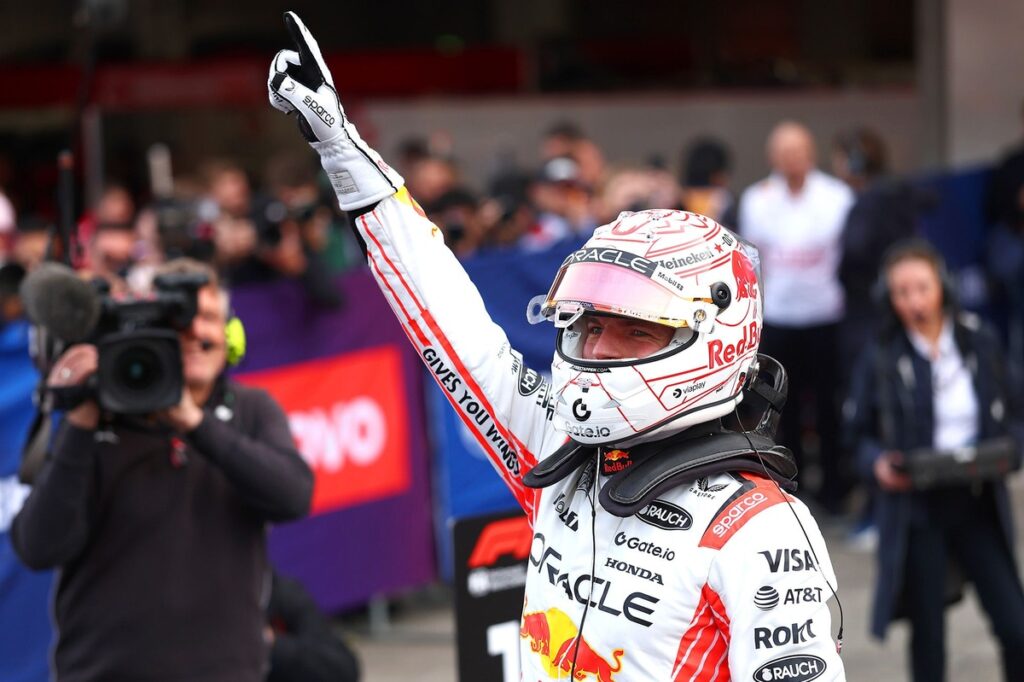 F1 Japanese GP: Verstappen grabs surprise pole to defeat the McLarens