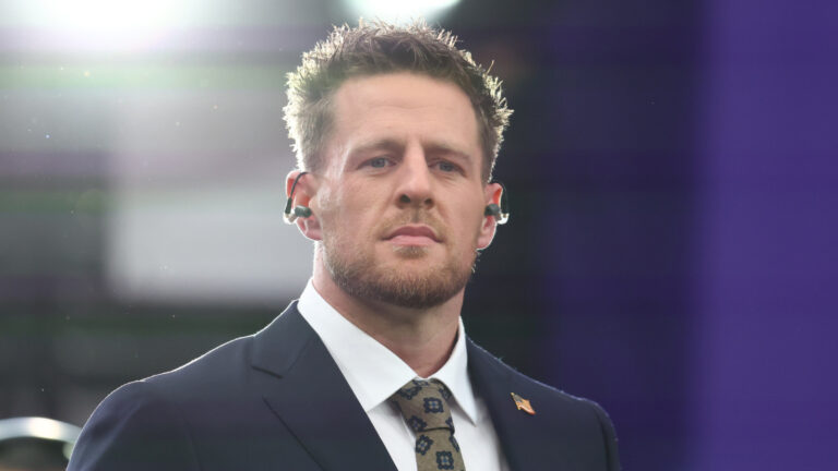 J.J. Watt gives shoutout to 'criminally underrated' NFL player