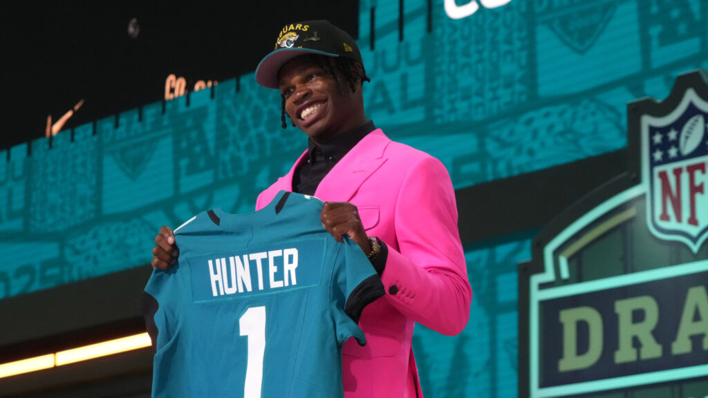 Jaguars name what Travis Hunter's primary position will be