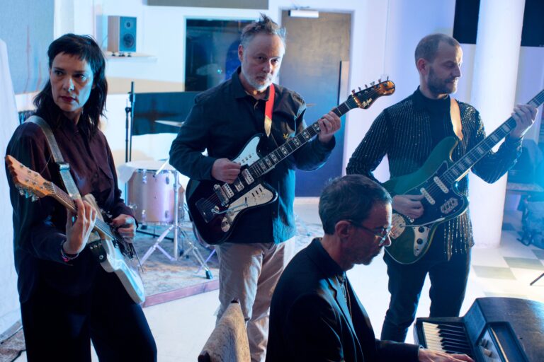 Listen to Stereolab’s New Song “Melodie Is a Wound”