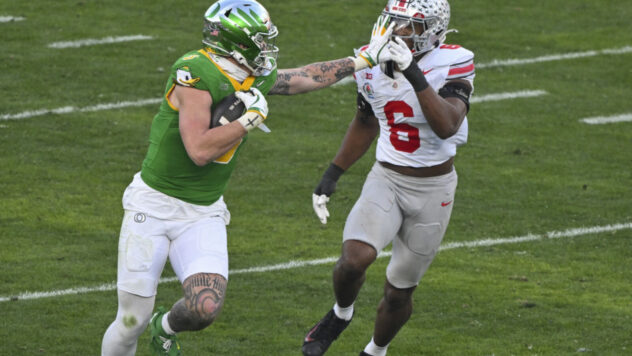 Los Angeles Rams find the replacement for long-time offensive playmaker after trading out of round one of the 2025 NFL Draft