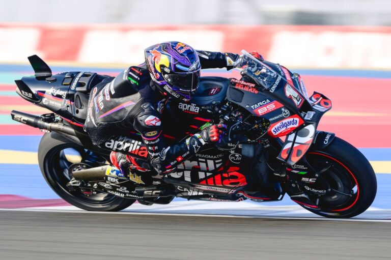 Martin’s comeback day goes to plan — but not all is well at Aprilia